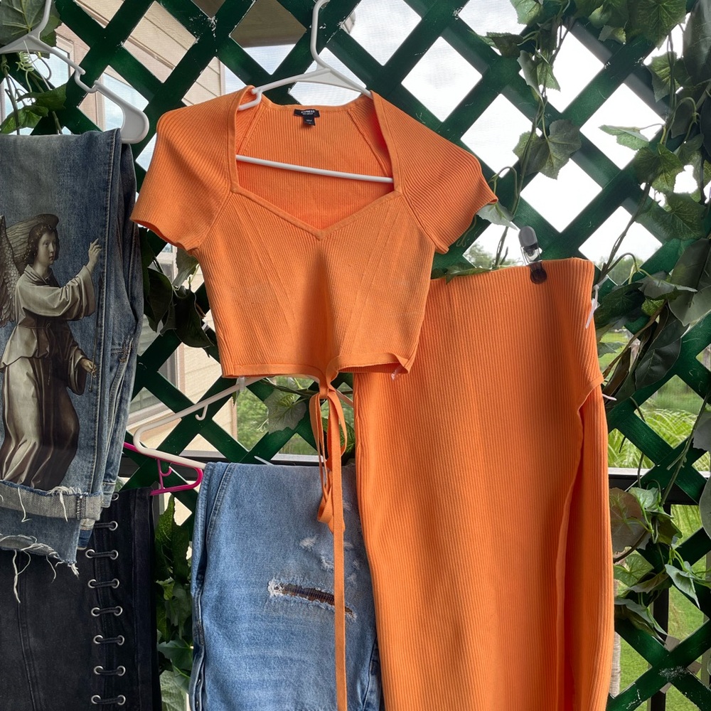 Express Vibrant Orange Ribbed Set